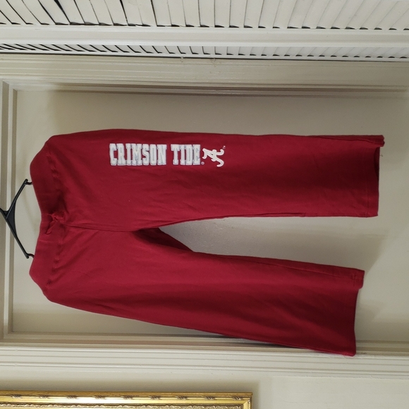 Alabama Crimson Tide Capris - Picture 2 of 5